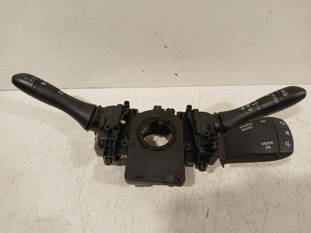 Combischakelaar Renault Mégane, Auto-onderdelen, Onderdelen@venauto.nl, Van der Ven Autorecycling B.V., Gebruikt, Ettenseweg 76, 4706 PB Roosendaal, The Netherlands