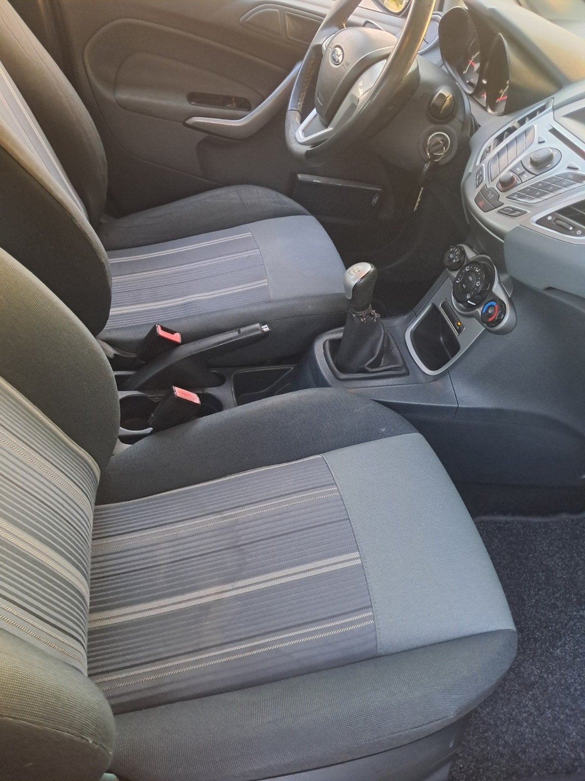Ford fiesta 1.6 diesel 90pk, Elektrische ramen, 5 deurs, Particulier, Fiësta