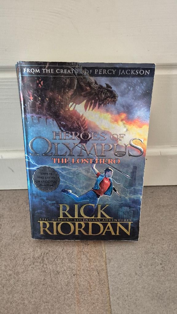 Rick Riordan- Heroes of olympus the lost Hero, Ophalen of Verzenden, Gelezen