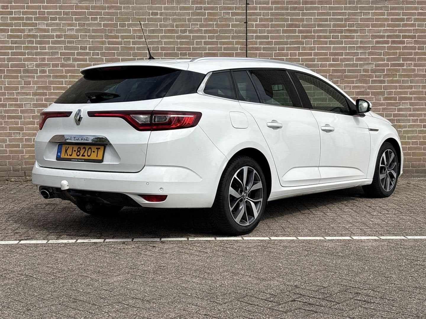 Renault Megane Estate 1.5 dCi Bose | € 5.750,- NETTO!| Leder, Achat, Entreprise, Boîte manuelle, Noir
