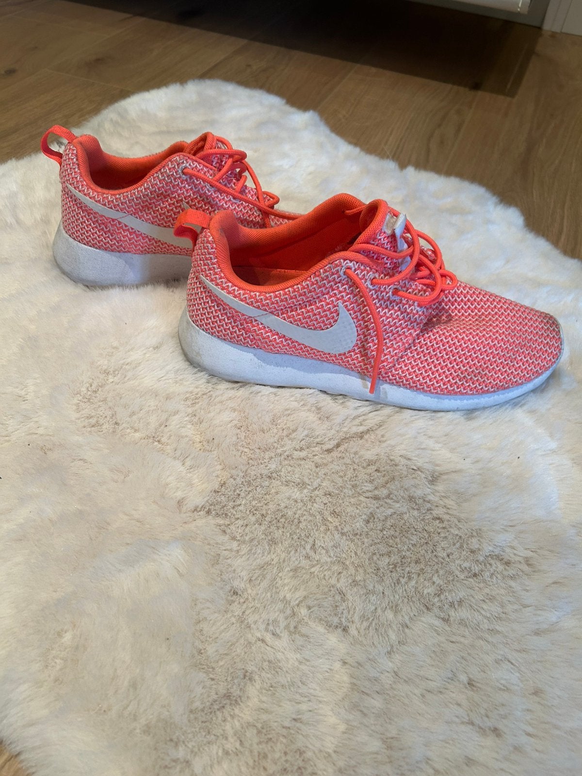 nike damesschoenen, Ophalen, Zo goed als nieuw, Nike
