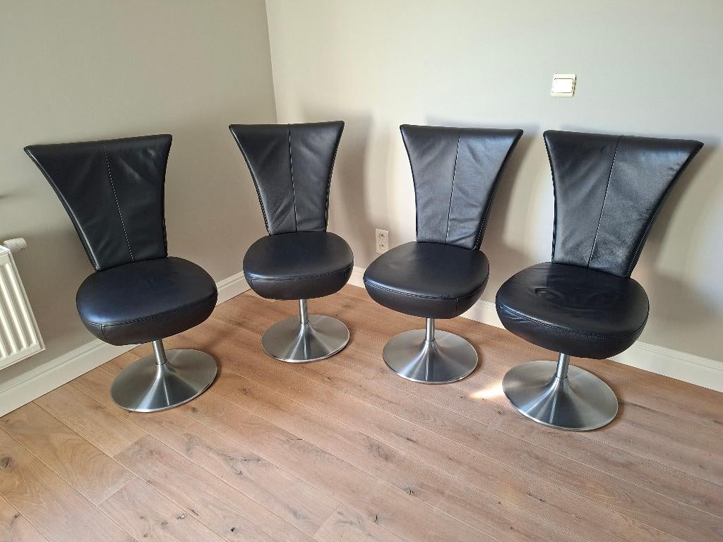 4 Eetkamer stoelen, Huis en Inrichting, Ophalen, Gebruikt, Zwart, Vier
