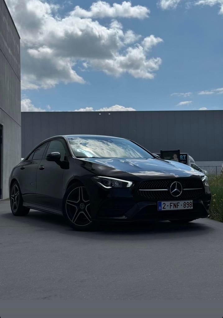 Mercedes CLA200 AMG met kleppensysteem, Auto's, Mercedes-Benz, Automaat, Zwart, 120 kW, Particulier