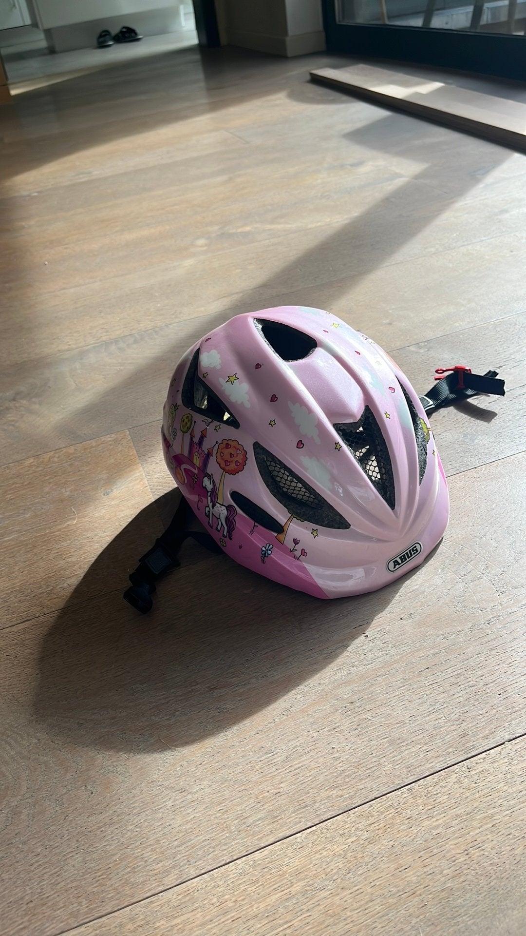 Fietshelm kind Asus, Enlèvement, Comme neuf