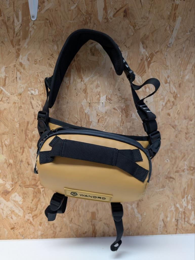 Wandrd Rogue Sling - 3L - Schouder/heuptas, TV, Hi-fi & Vidéo, Photo | Sacs pour appareil, Enlèvement, Comme neuf, Sac à bandoulière