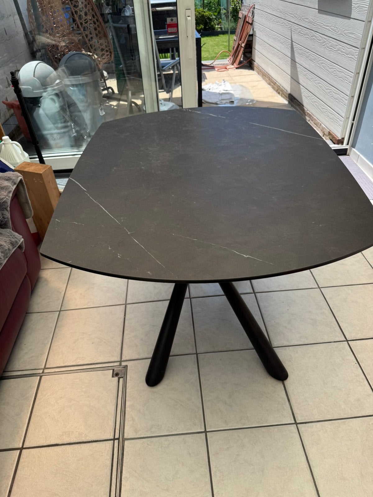 Table Tavolo, Maison & Meubles, Tables | Tables à manger, Enlèvement, Comme neuf