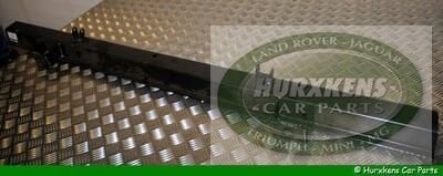 Bumperbalk met bevestiging voor achterklep Range Rover Class, Land Rover, -, -, Nieuw