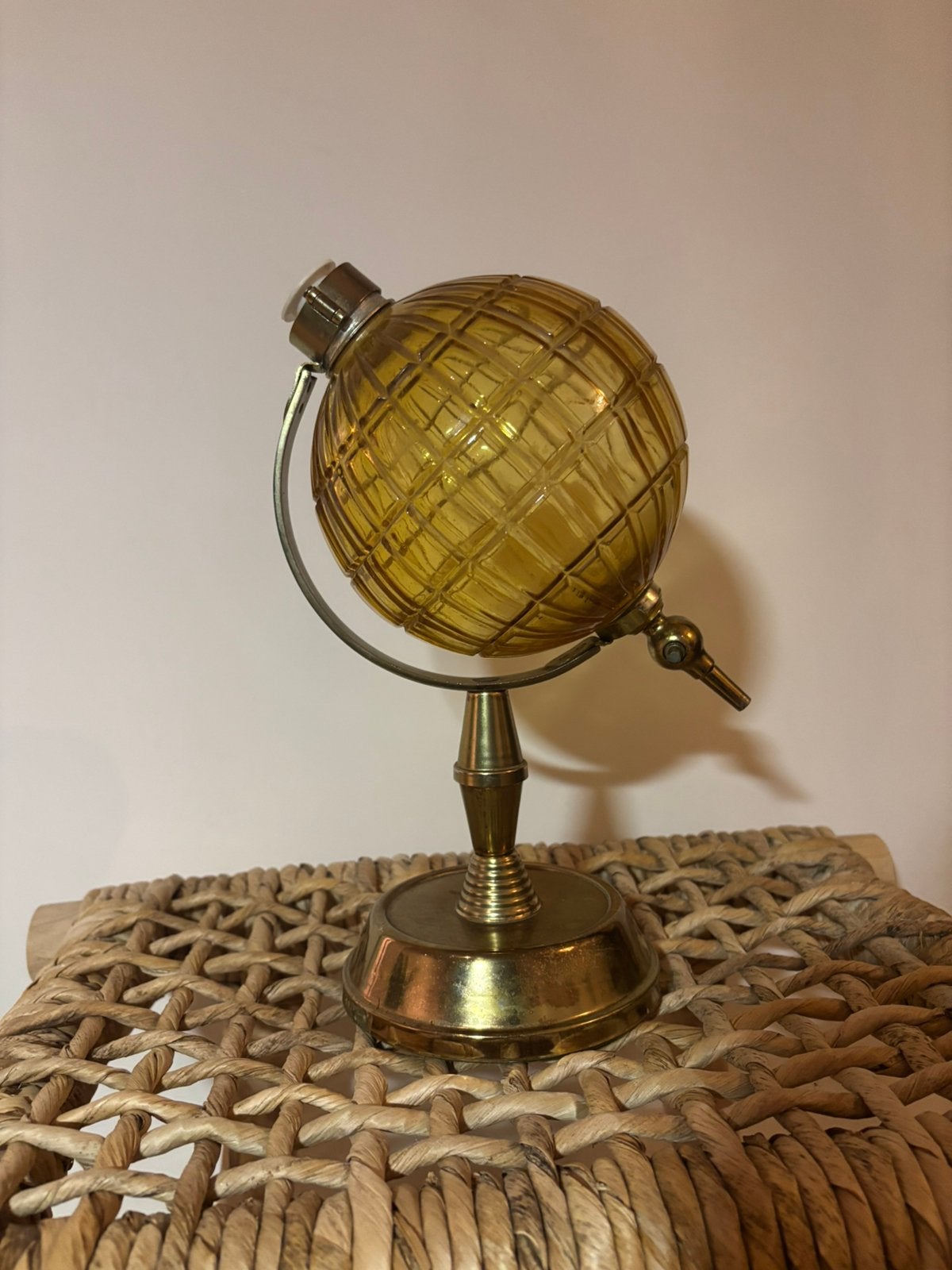 Glazen decoratieve wereldbol, Ophalen, Zo goed als nieuw