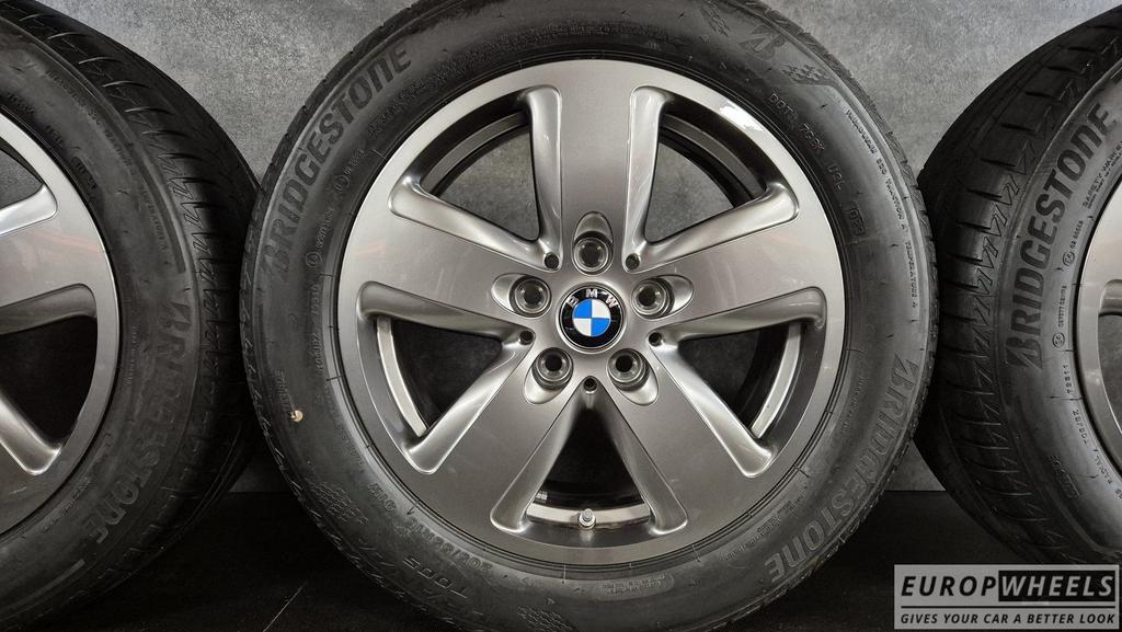 NIEUW 16 inch BMW 1 serie F40 F41 2 Gran Coupe F44 517 Zomer, Auto-onderdelen, Banden en Velgen, Gebruikt, -, Banden en Velgen