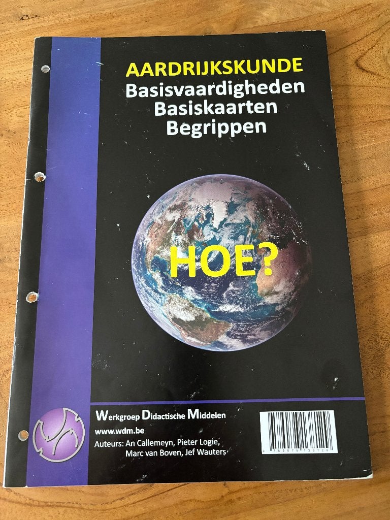 boek aardrijkskunde Basisvaardigheden Basiskaarten Begrippen, Ophalen, Aardrijkskunde