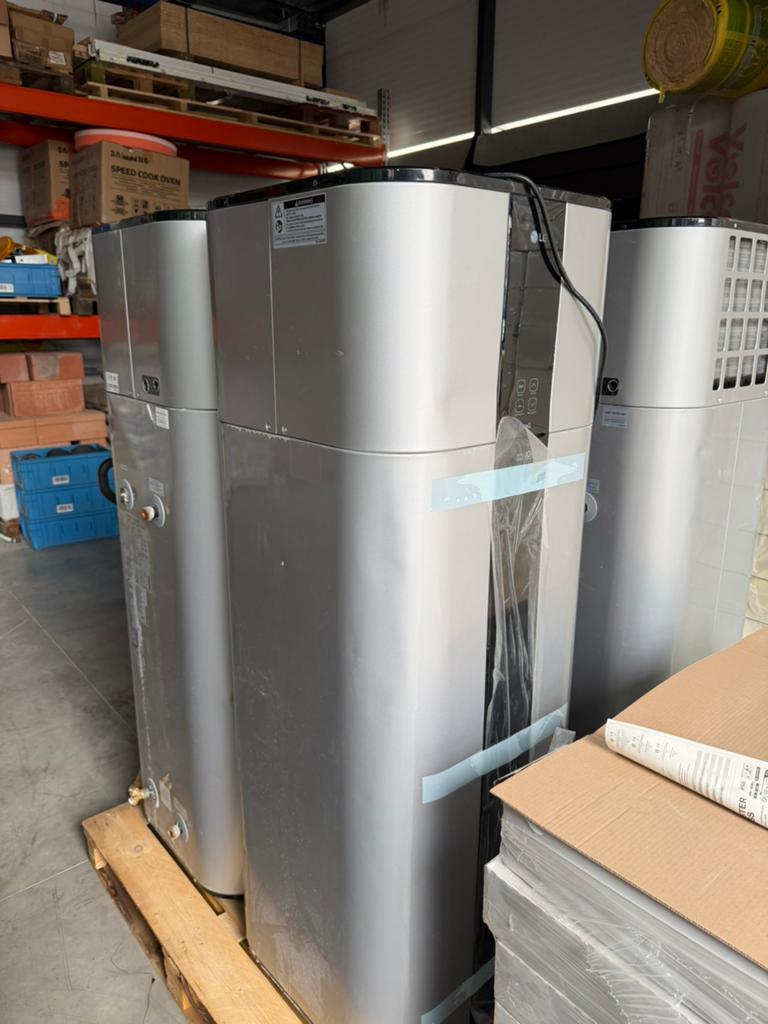 LG WH20S warmtepompboiler 200 L (DUAL Inverter, A+), Doe-het-zelf en Bouw, Chauffageketels en Boilers, Zo goed als nieuw, Ophalen