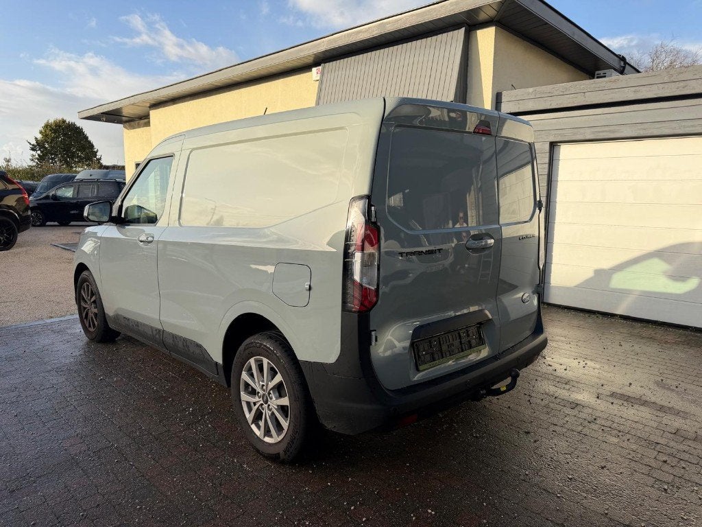 FORD TRANSIT COURIER * 1.0 BENZ * 125PK * LIMITED * AUT *, Testrit aan huis, 5 deurs, 999 cc, 92 kW
