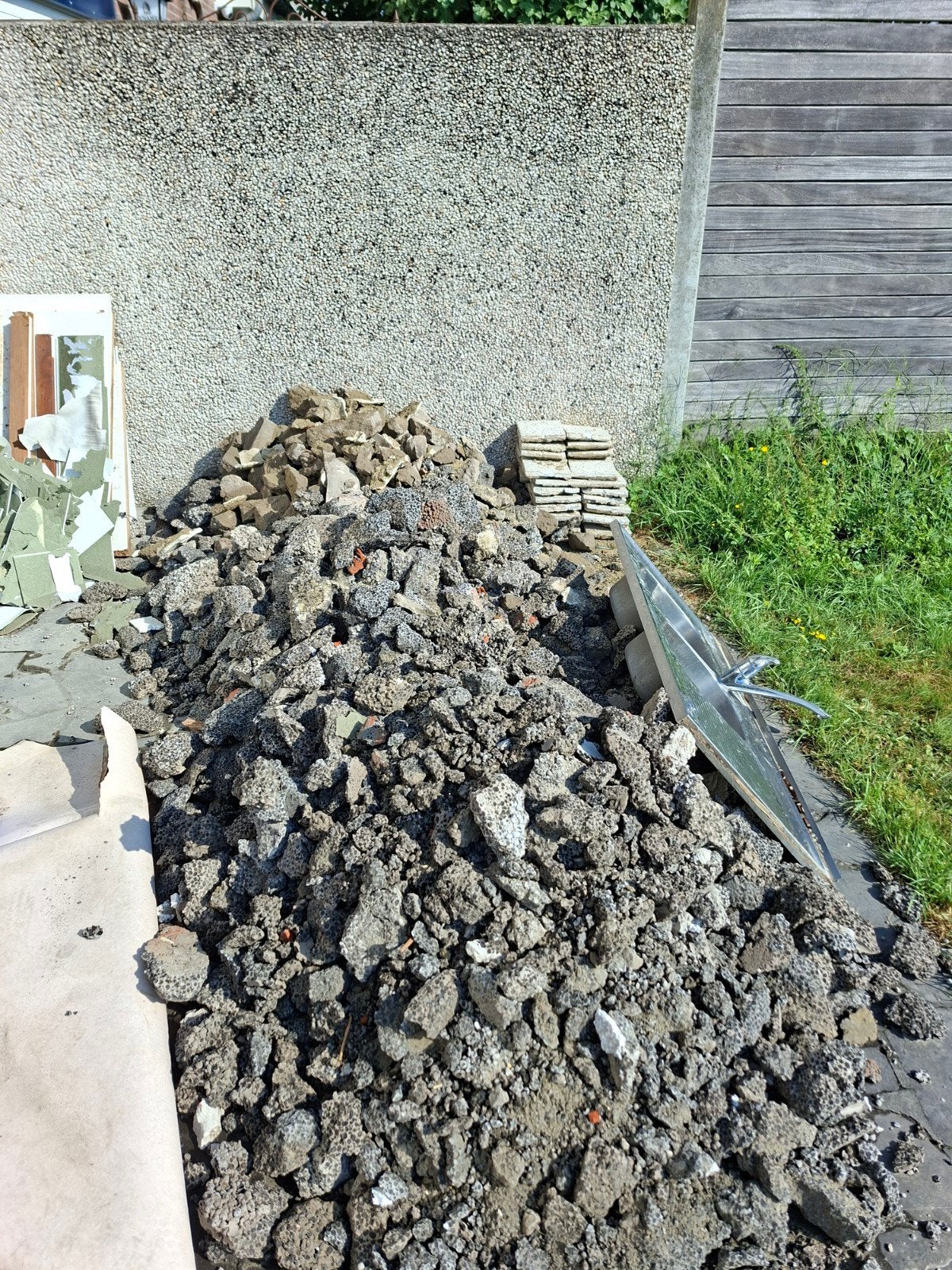 Gratis steenpuin in Puurs, Enlèvement