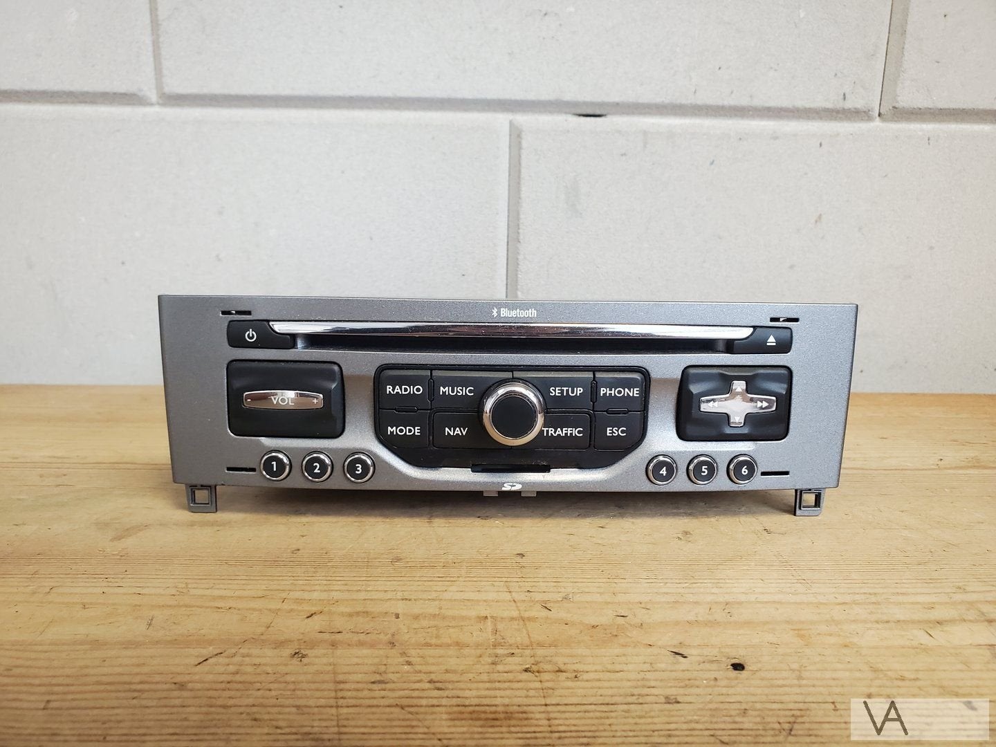 Peugeot 308 van 2009 - 2013 radio navigatie RNEG 96737710xh, Gebruikt, -, -, Ophalen of Verzenden