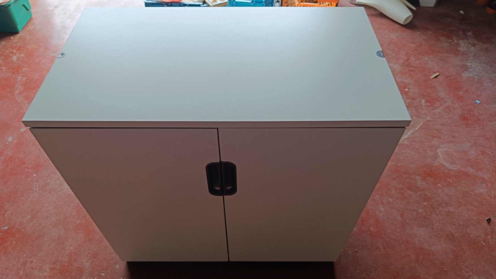 kleine kast bureau, Enlèvement