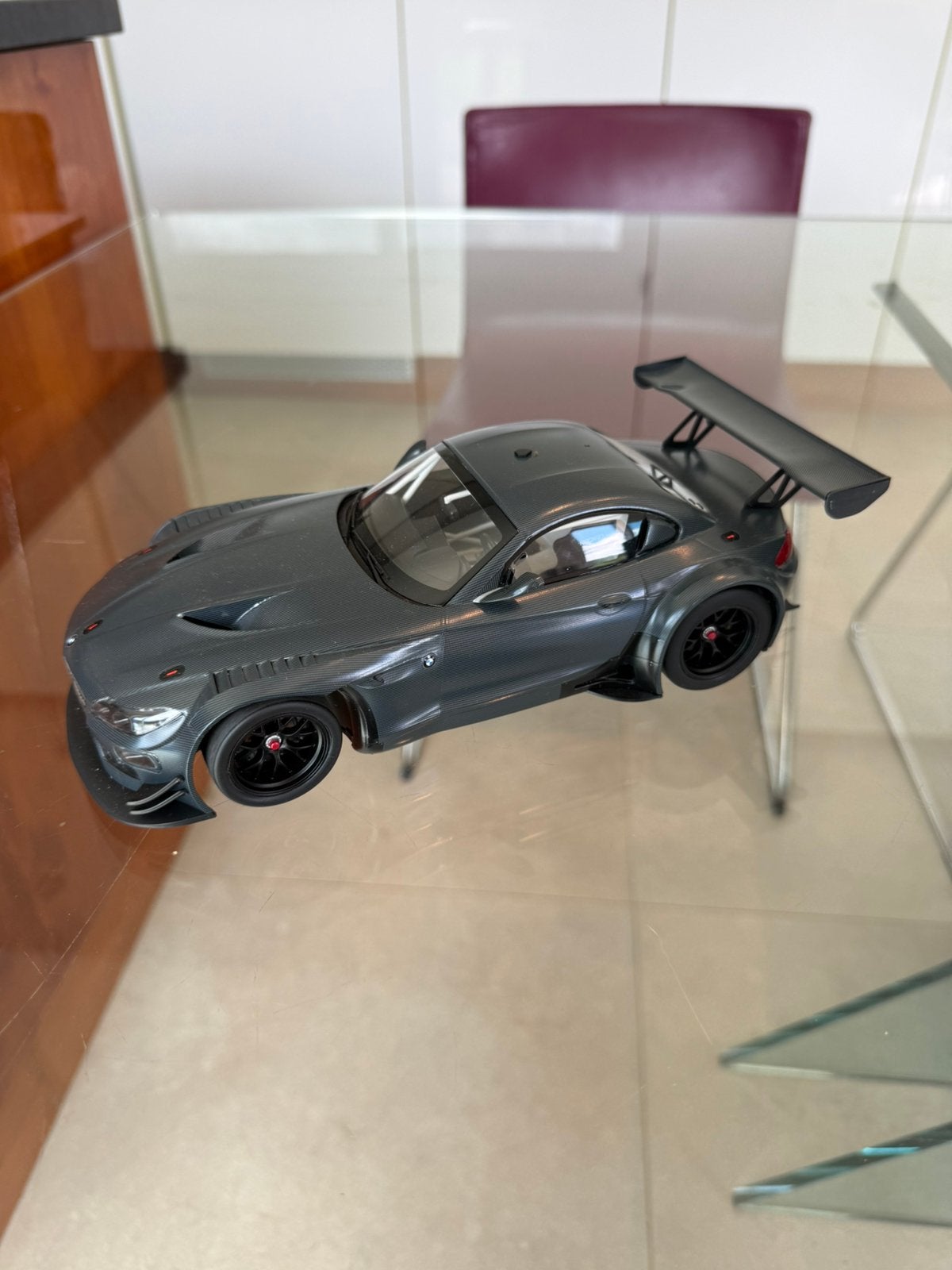 Zeldzame BMW Z4 GT3 „Carbon Decoration” 1:18 zonder doos, Ophalen of Verzenden, Zo goed als nieuw, Auto, MiniChamps