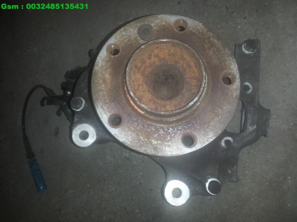 Moyeu de roue roulement de roue BMW s rie 5 + s rie 6 E60 E6, Petuelring 130
80788  Munich, DE, Info@bmw.de, Utilisé, BMW