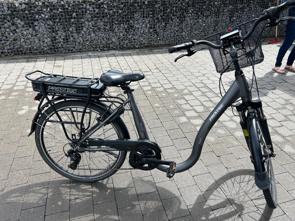 elektrische fiets, Fietsen en Brommers, Elektrische fietsen, Gebruikt, Minder dan 47 cm, 50 km per accu of meer, Ophalen