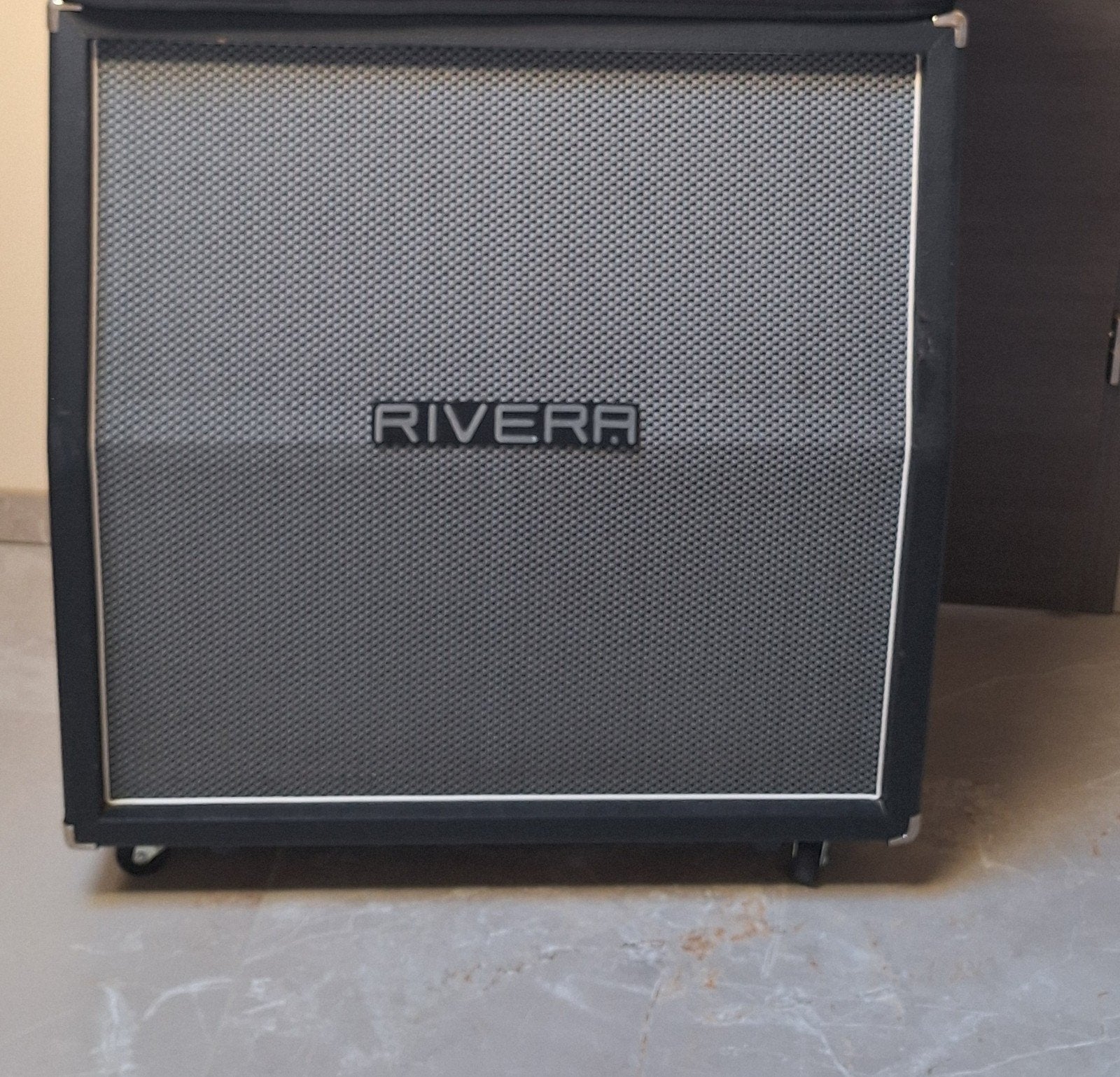 Rivera K412T v30, Musique & Instruments, Enlèvement