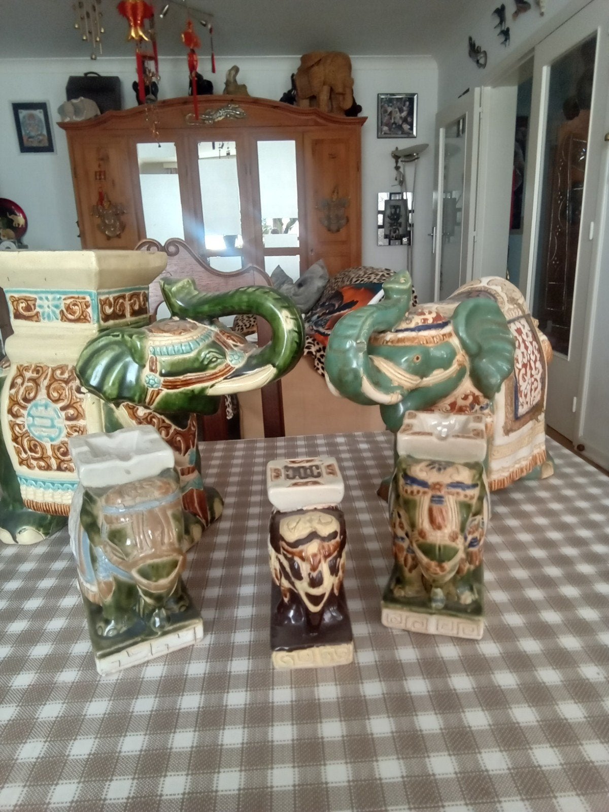 lot elephants, Enlèvement