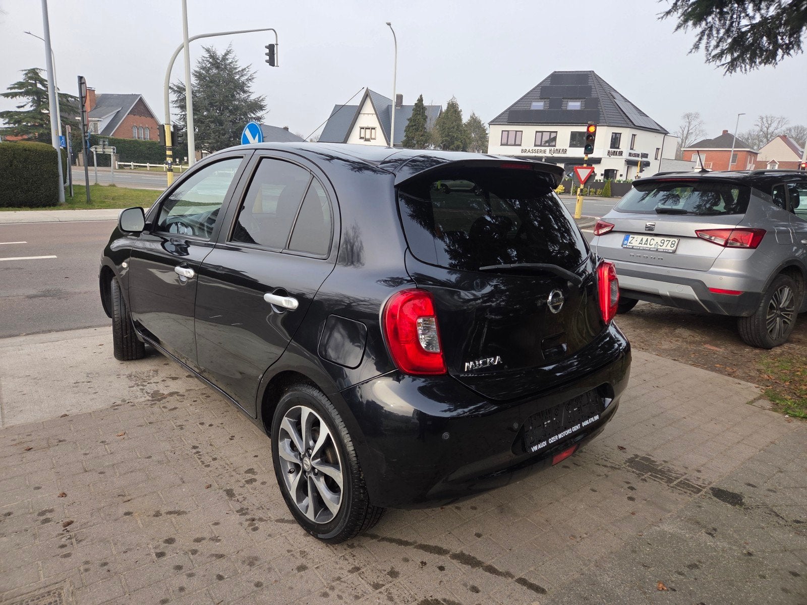 NISSAN Micra 2016 1.2i benzine Airco Cruise control, Auto's, Voorwielaandrijving, Zwart, 4 cilinders, Zwart