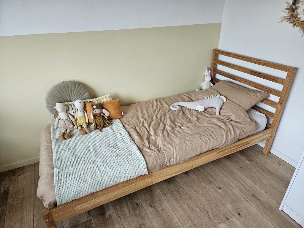 1 persoonsbed inclusief lattenbodem en matras, Ophalen, Gebruikt, 90 cm, 200 cm