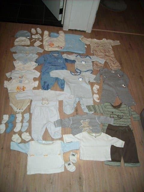lot babykledij tussen 0 - 24 maanden, Enfants & Bébés, Enlèvement ou Envoi, Utilisé