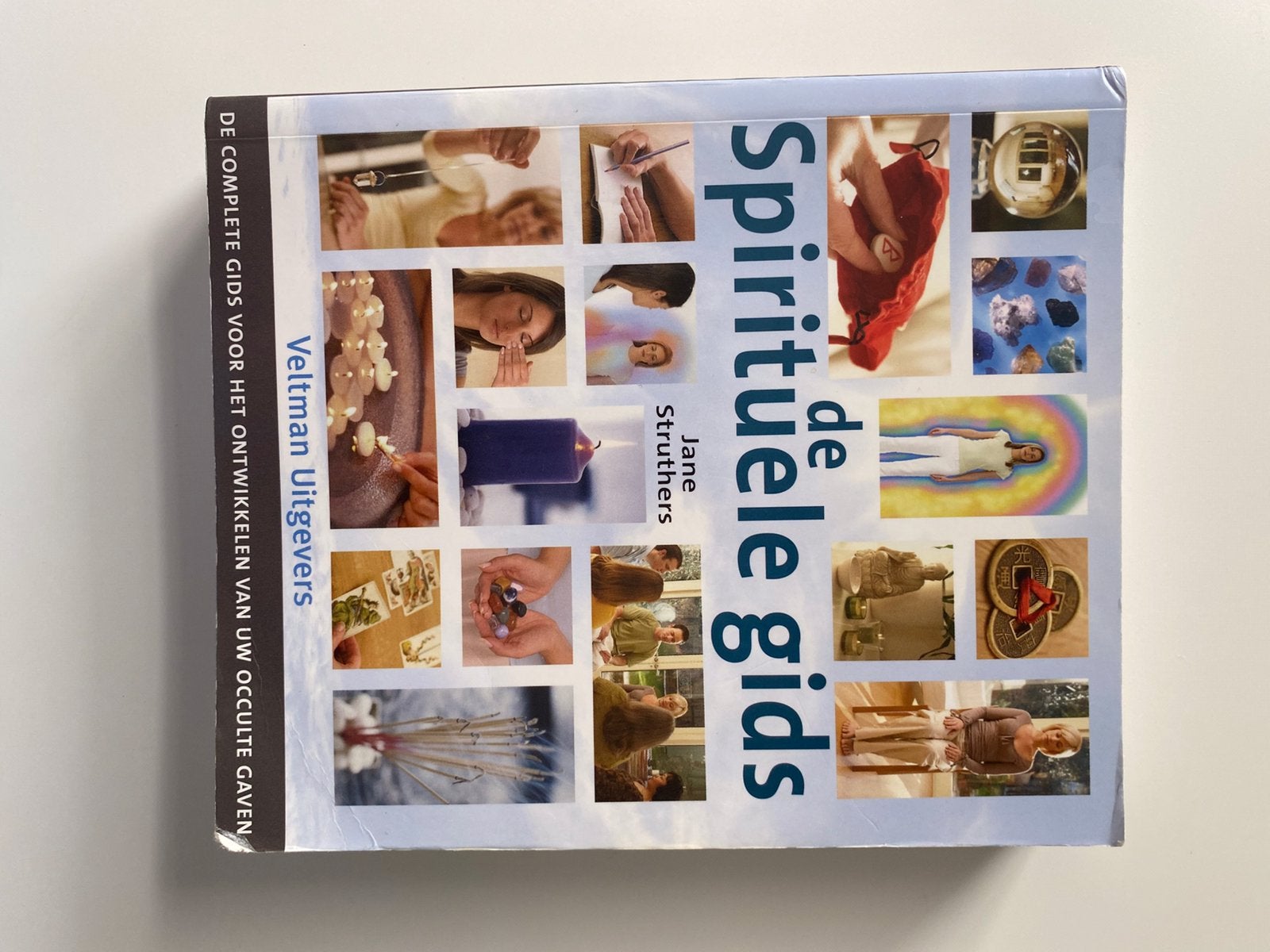Spirituele gids, Ophalen of Verzenden, Zo goed als nieuw