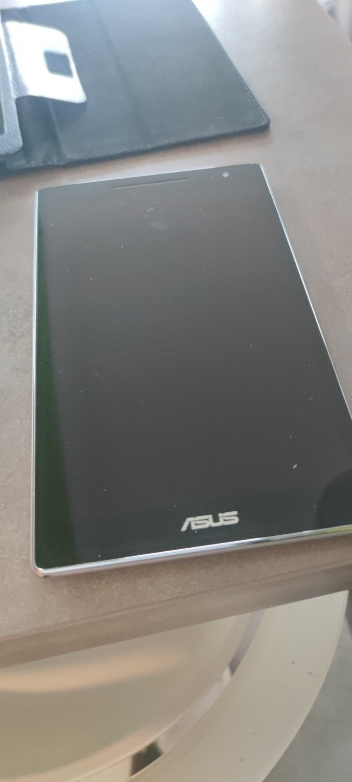 tablette Asus 8', Enlèvement, 8 pouces