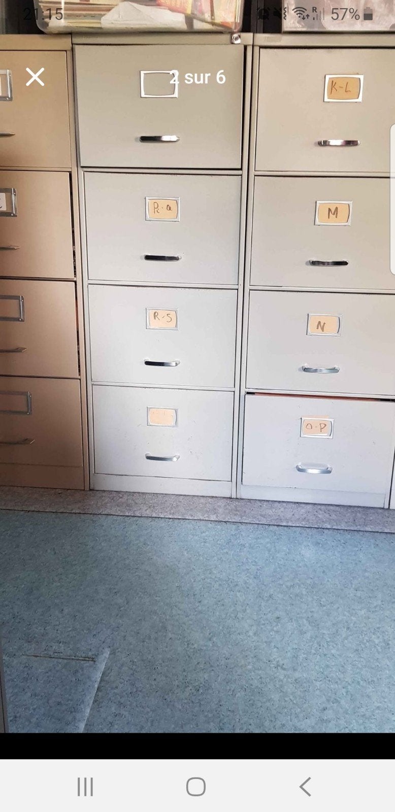 Set van 4 metalen kantoormeubelen (Triumph), Ophalen