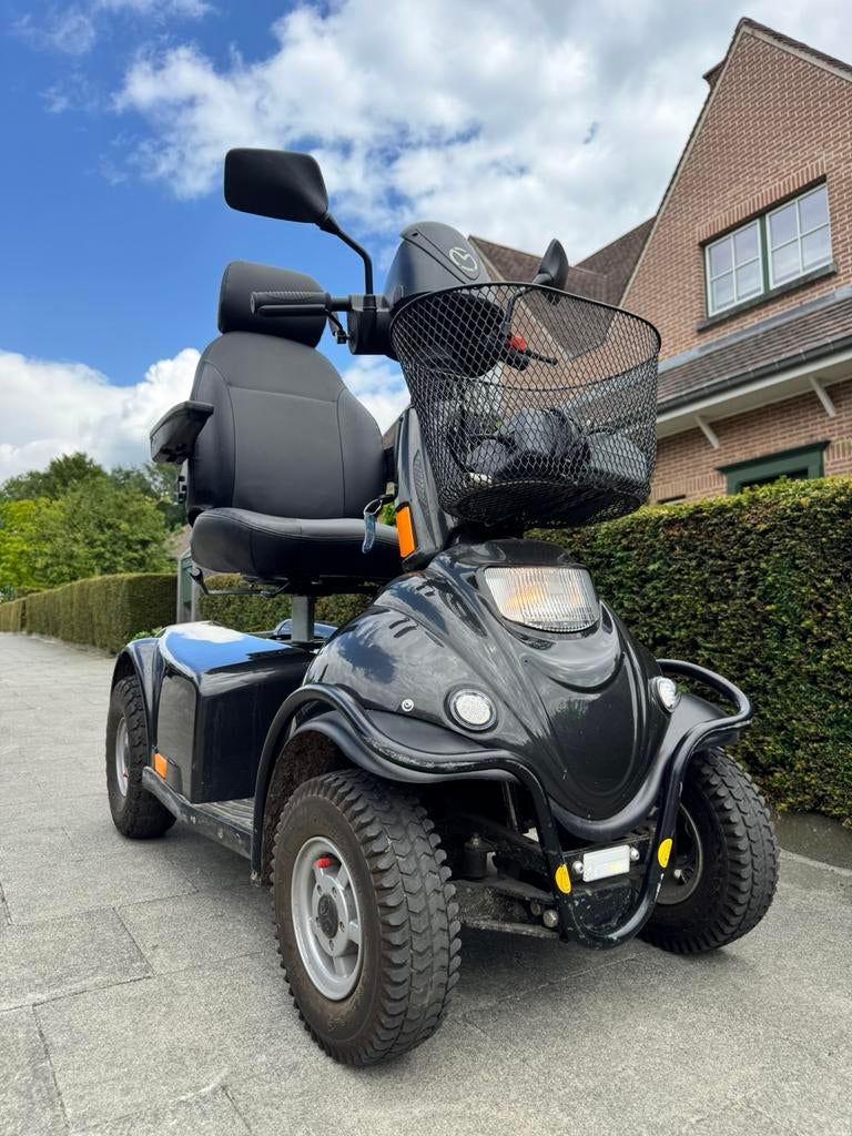Mini crosser Scootmobiel 4wiel alle tranen invalide scooter, Ophalen of Verzenden, Inklapbaar, Zo goed als nieuw, Elektrische rolstoel