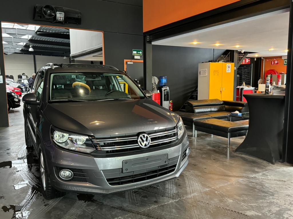 VOLKSWAGEN TIGUAN - PRETE A IMMATRICULEE !, Auto's, Volkswagen, Bedrijf, Te koop, Tiguan, ABS, Airbags, Airconditioning, Boordcomputer