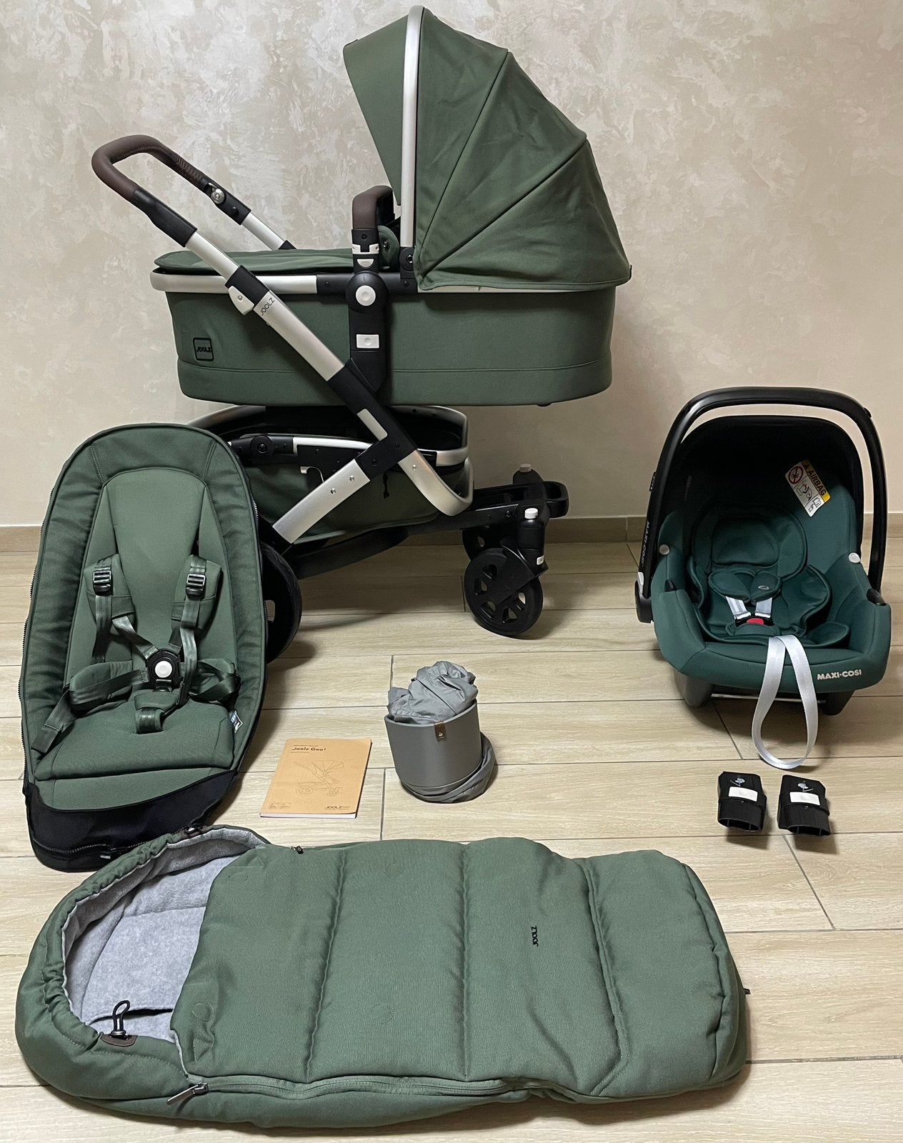Kit complet 3-en-1 Joolz Geo 2 Marvelous Green, Ba, Comme neuf, Enlèvement, Protection de pluie