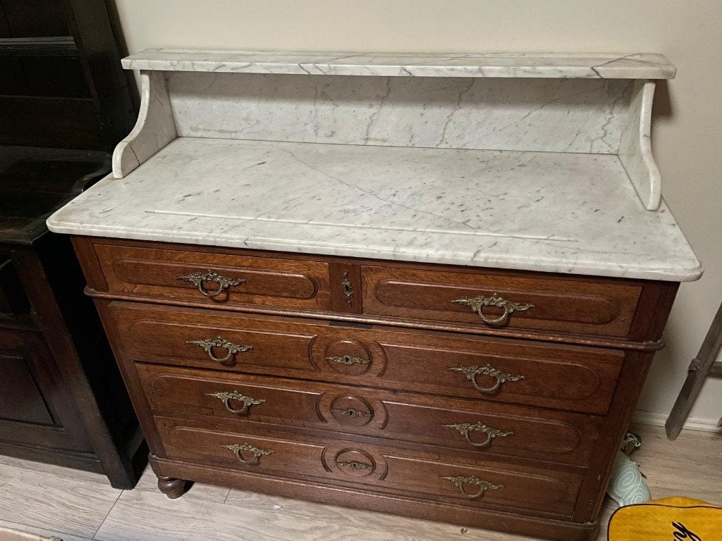 Antieke dressoir met marmer tablet, Antiek en Kunst, Antiek | Meubels | Kasten, Ophalen