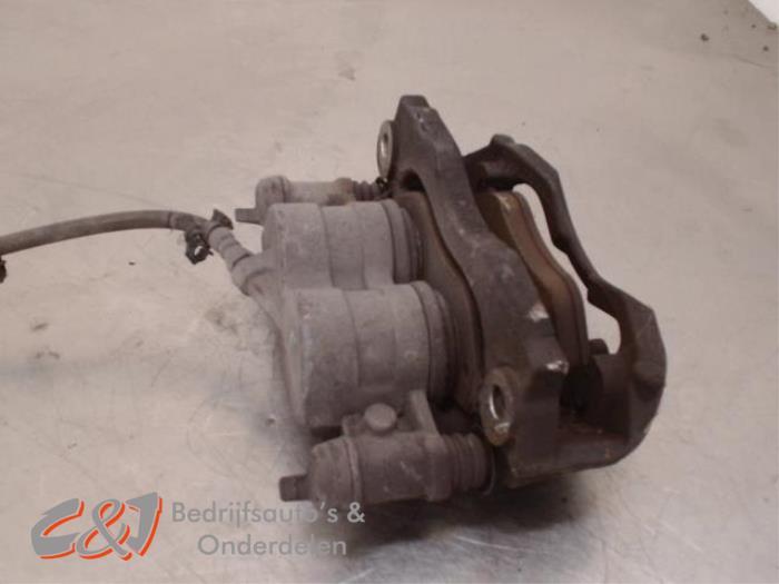 Remklauw (Tang) links-voor van een Iveco New Daily, Gebruikt, -, Overige automerken, -