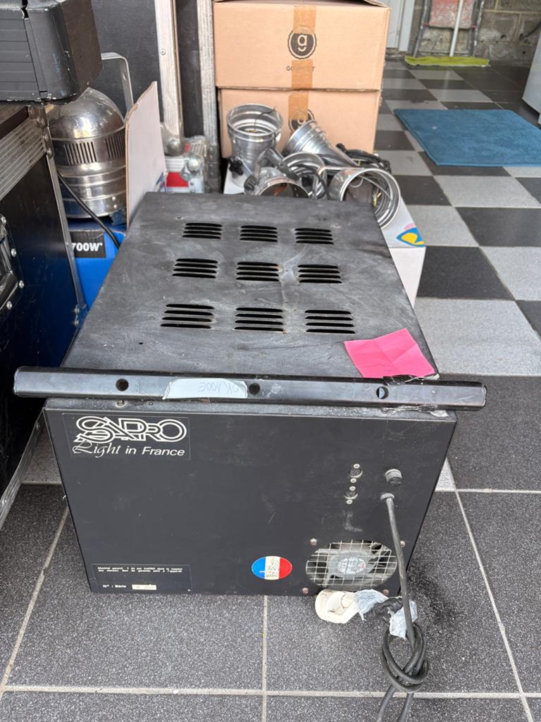 Sapro appariel lumiere sino vintage, Audio, Tv en Foto, Opladers, Ophalen, Gebruikt