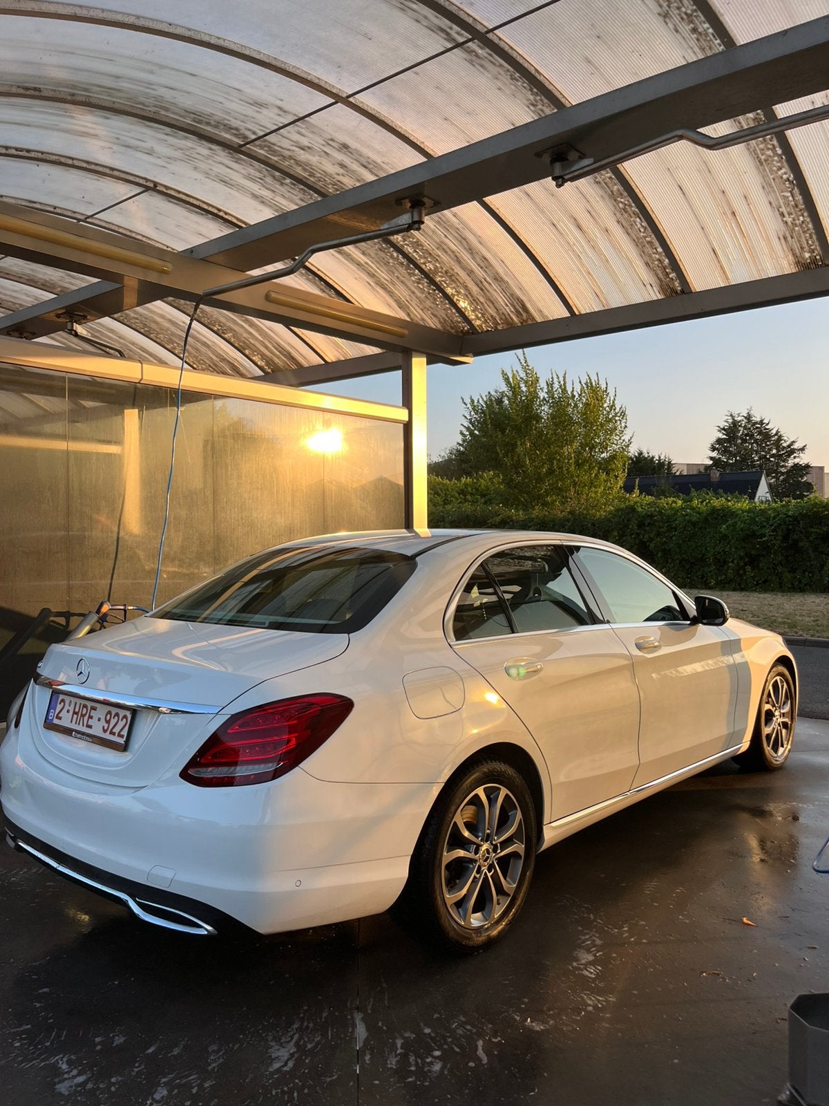 Mercedes Benz C180 Automatique 64 000 km à essence, Autos, Mercedes-Benz, Euro 5, Achat, Entretenue par le concessionnaire, Noir