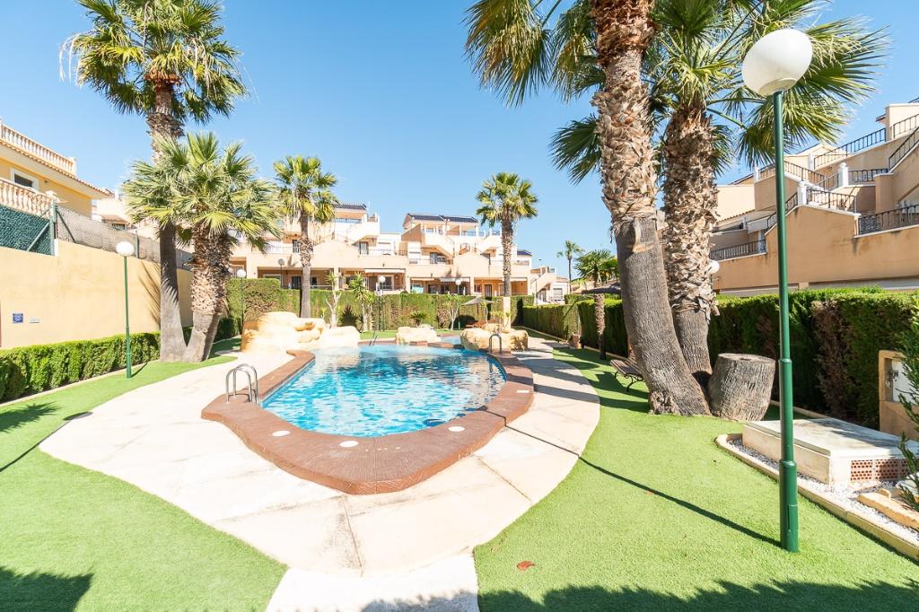 Prachtige begane grond te koop in Orihuela Costa, Immo, Buitenland, Spanje, Appartement, Dorp