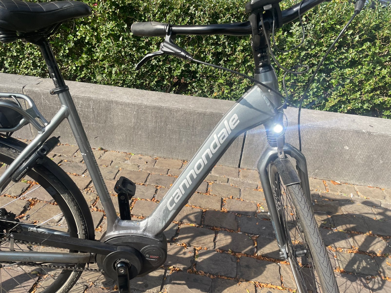 Vélo cannondale électrique moteur bosch performance line ,, Enlèvement ou Envoi, Comme neuf, 28 pouces