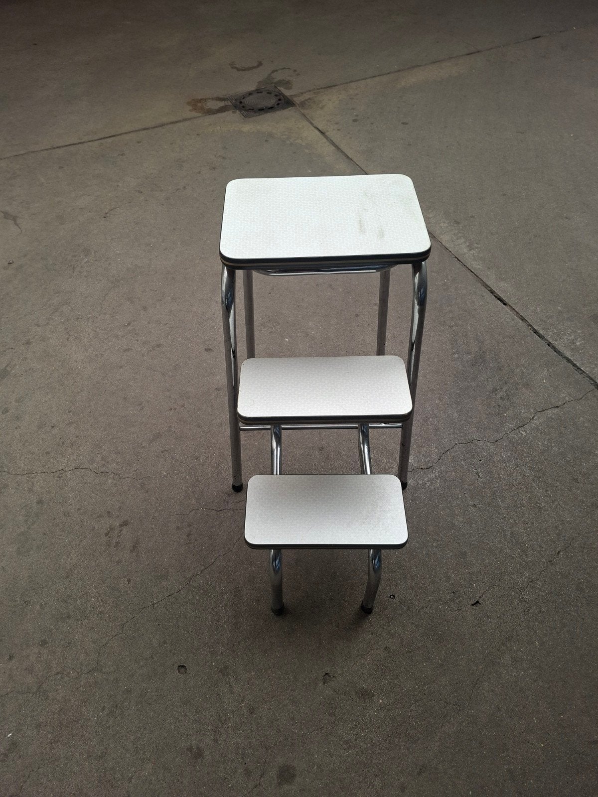 Escabeau vintage, Doe-het-zelf en Bouw, Ladders en Trappen, Ophalen