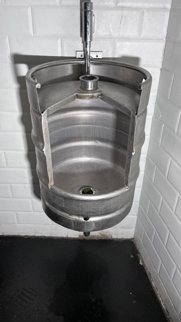 Heren urinoir biervat, Bricolage & Construction, Sanitaire, Enlèvement