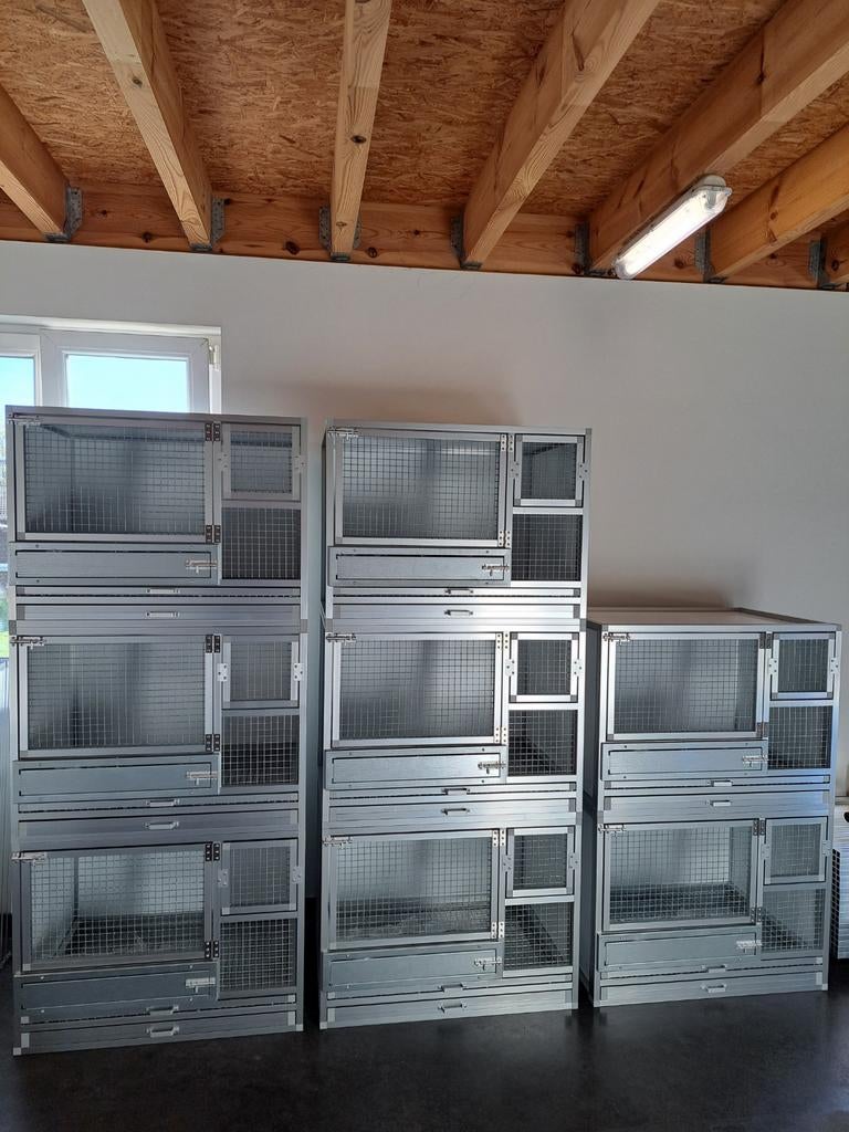KOOIEN - KWEEKKOOIEN  80 X 60 X 60 . ( NIEUW ), Dieren en Toebehoren, Ophalen, Aluminium
