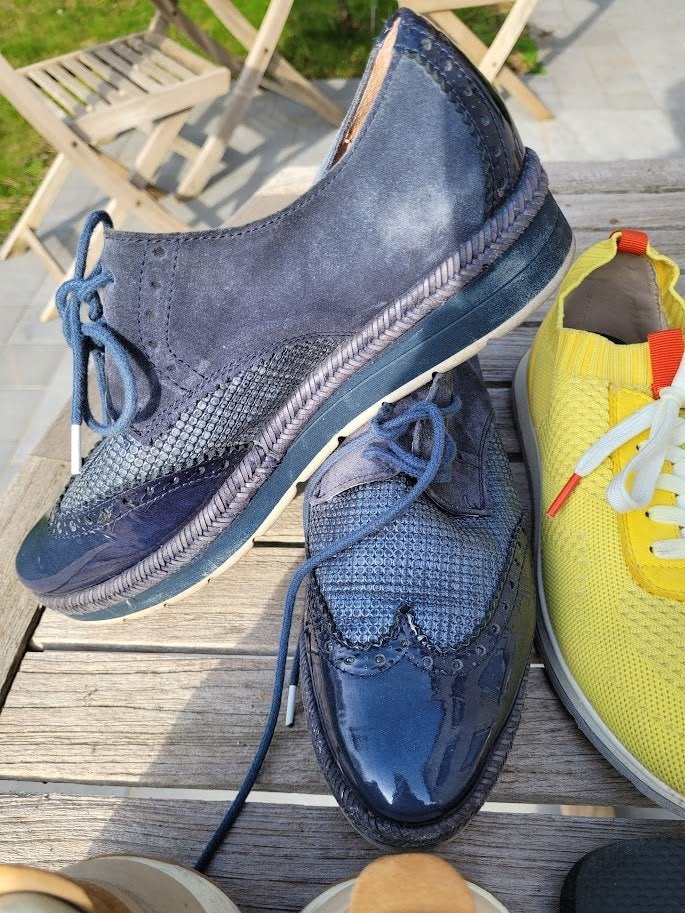 lot van 3 paar  schoenen 38, Geel, Ophalen of Verzenden, Zo goed als nieuw, Sneakers