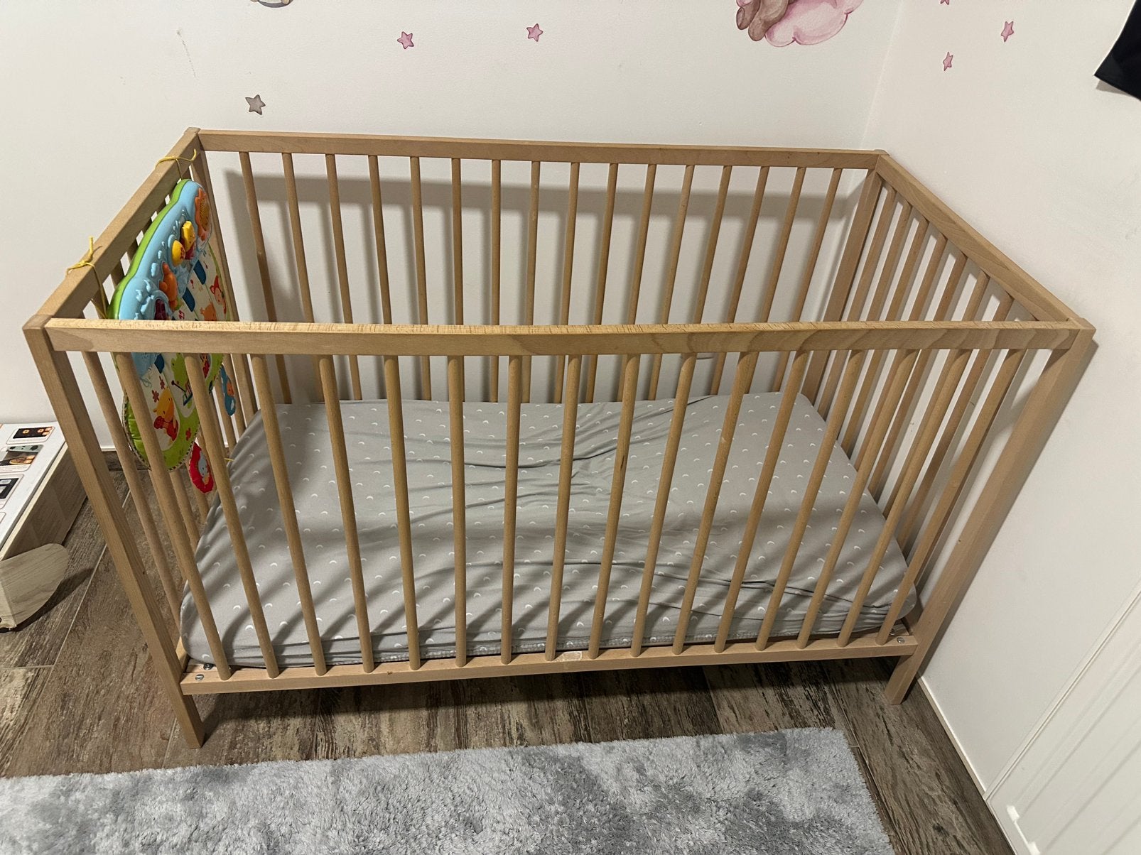 Lit à barreaux bois + matelas, Enfants & Bébés, Enlèvement, Utilisé, Berceau