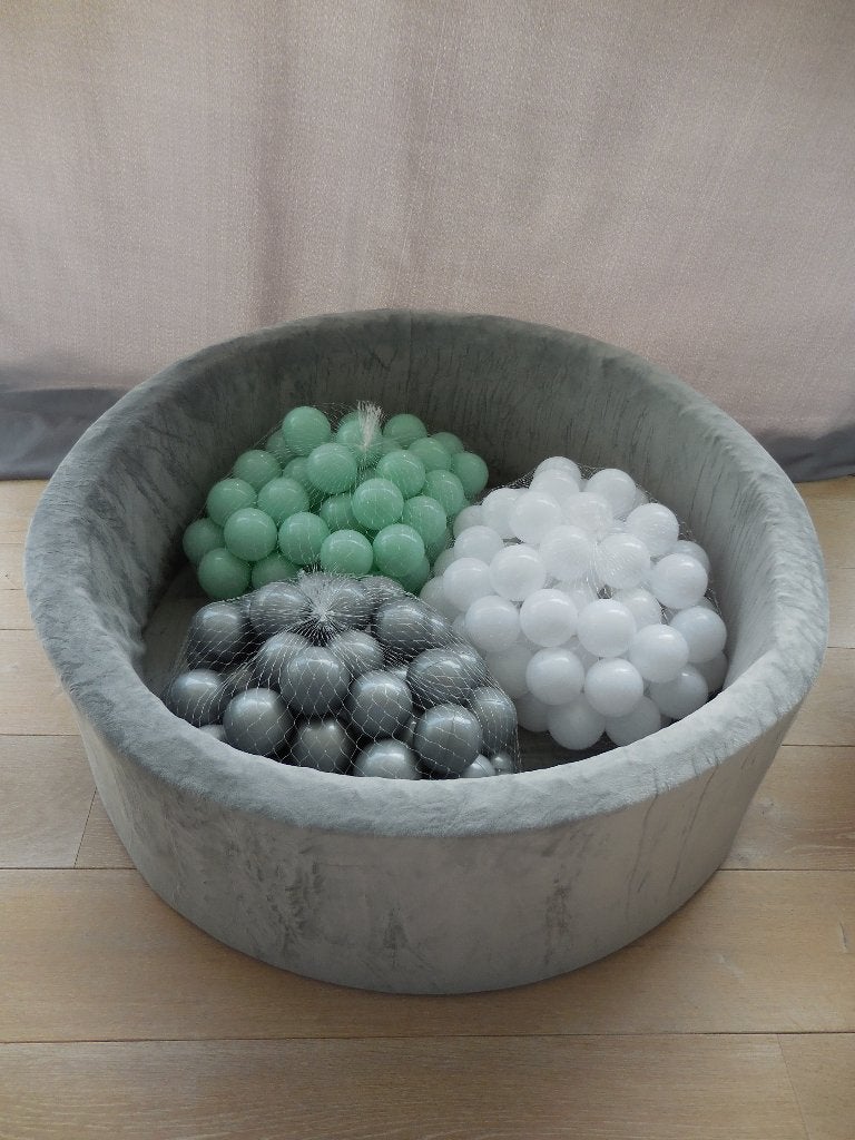 NIEUW - Fluwelen ballenbak incl. 240 ballen, Kinderen en Baby's, Ophalen, Nieuw