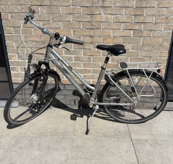 Vrouwenfiets Trek, Fietsen en Brommers, Fietsen | Dames | Damesfietsen, Ophalen, Zo goed als nieuw, Overige merken