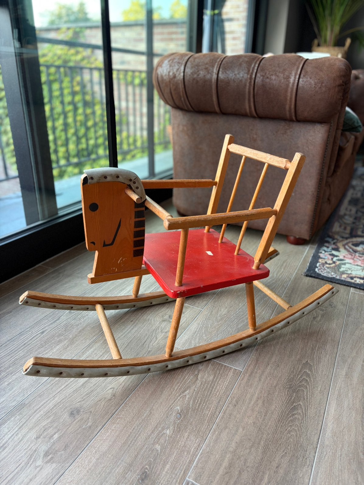 Vintage houten kinderschommelstoeltje met paardenkop, Ophalen, Gebruikt