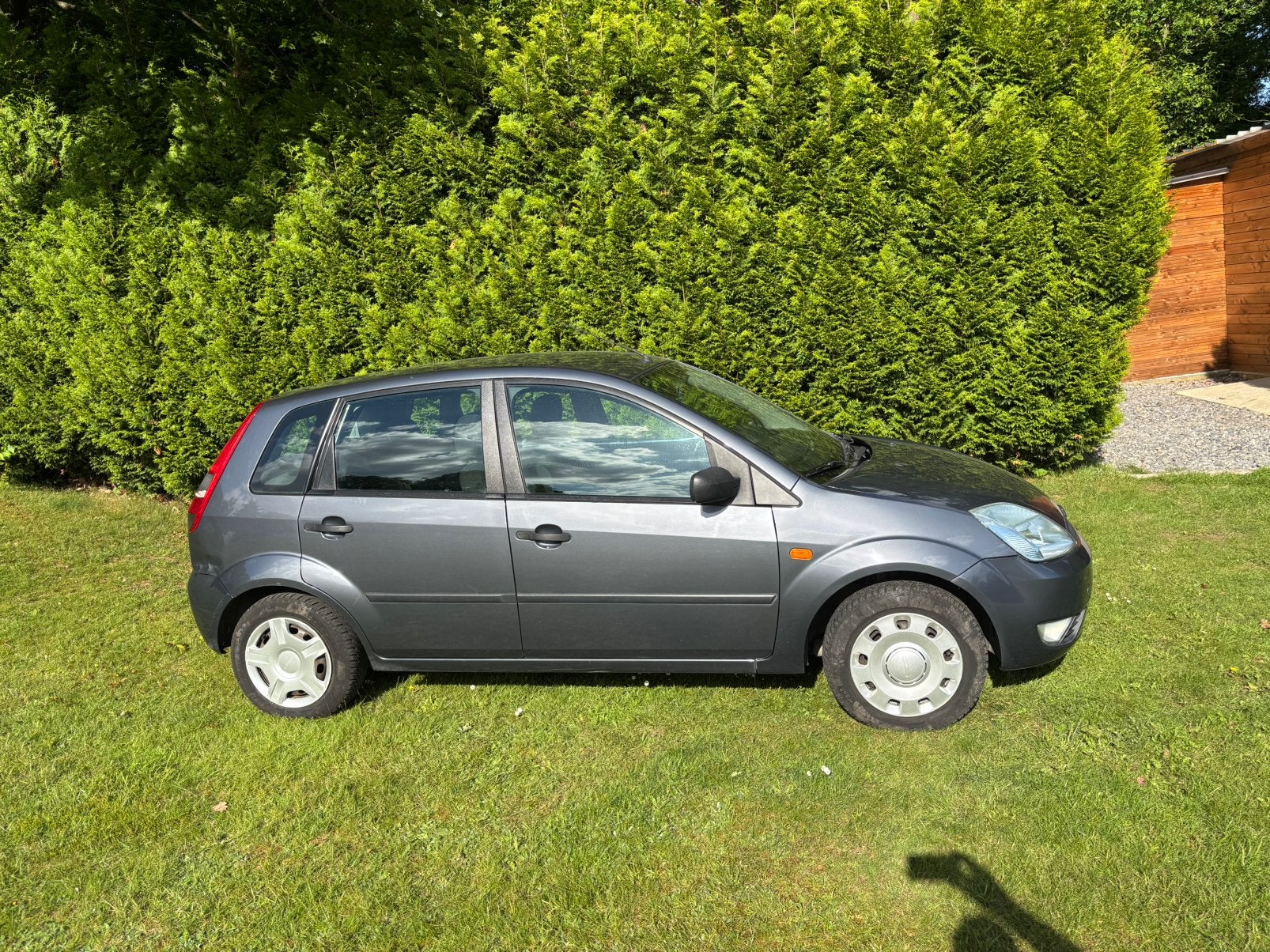 ford fiesta 13 i 2005 (140MKM) CT CAR PASS, Argent ou Gris, Achat, Boîte manuelle, 1300 cm³