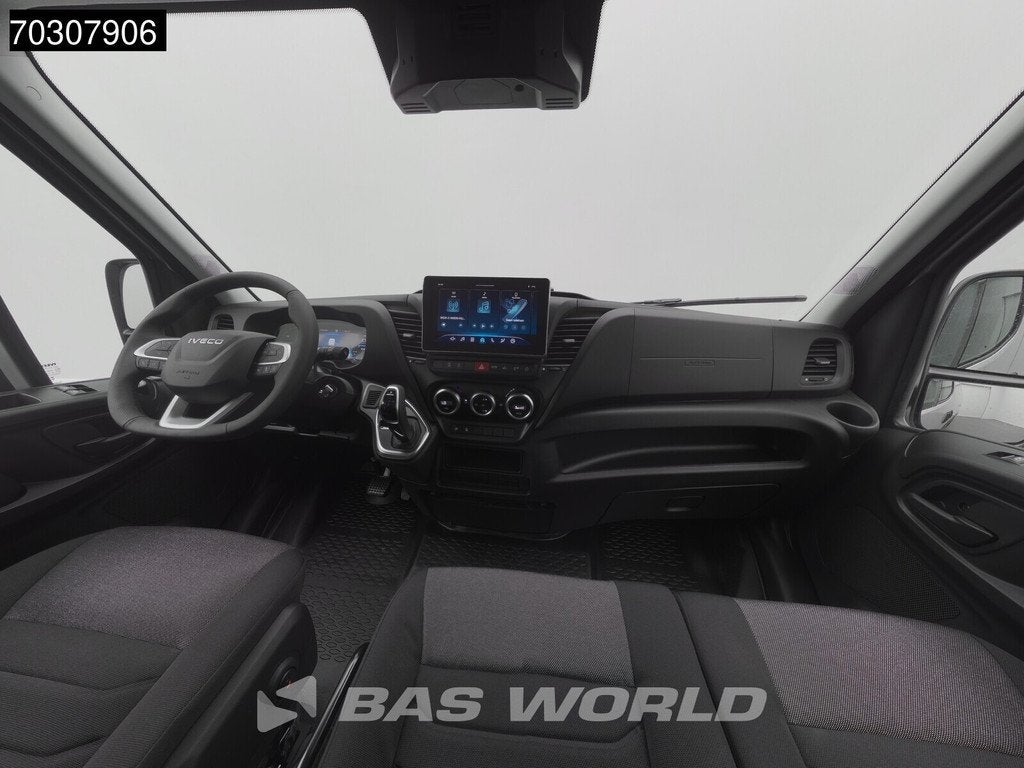 Iveco Daily 35C21 3.0L Automaat L3H2 210PK Dubbellucht ACC L, Stof, Euro 6, 4 cilinders, Bedrijf