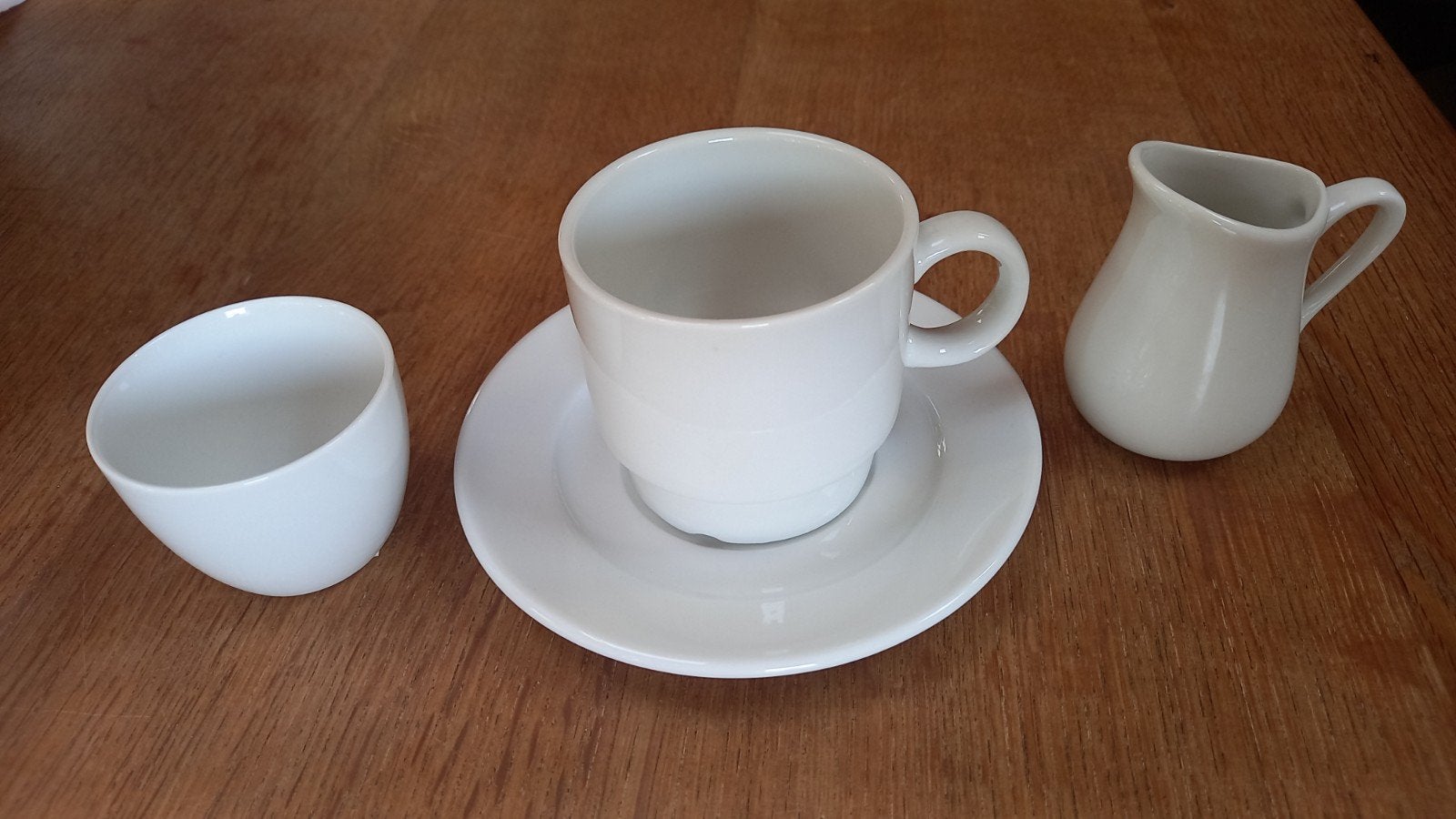 Tasse, sous tasse, pot à lait, bol à thé ou sucre, Collections, Porcelaine, Cristal & Couverts, Enlèvement, Neuf, Porcelaine, Service complet
